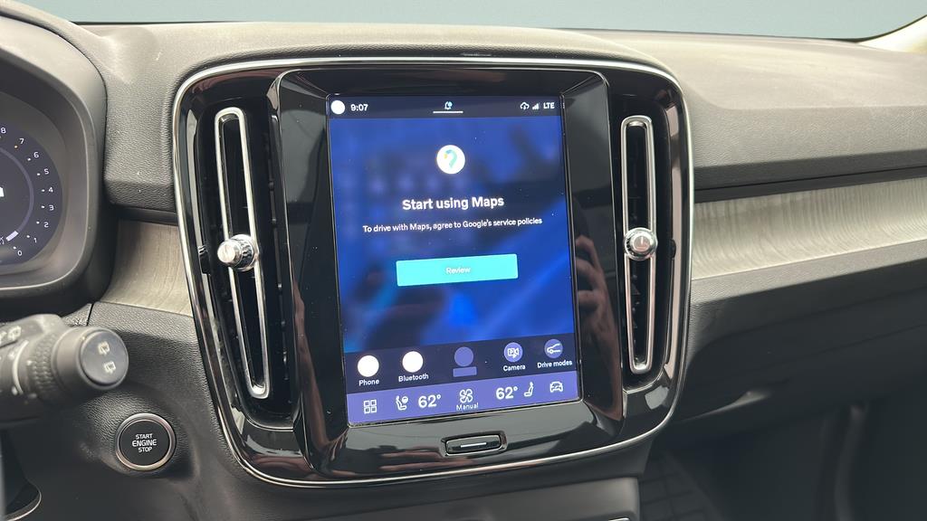 2024 Volvo XC40 Core - Photo 17